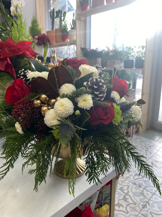 Red and White Golden Centerpiece